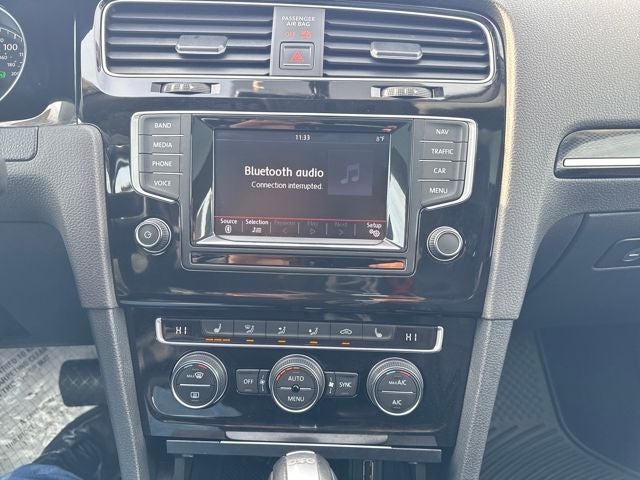 2015 Volkswagen Golf TDI SEL 4-Door