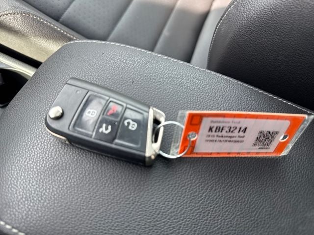 2015 Volkswagen Golf TDI SEL 4-Door