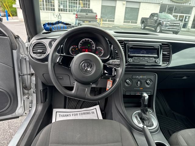 2014 Volkswagen Beetle 1.8T Entry