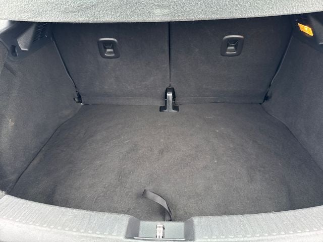 2014 Volkswagen Beetle 1.8T Entry