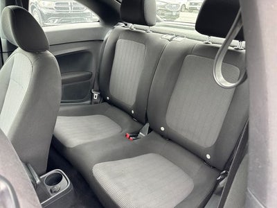 2014 Volkswagen Beetle 1.8T Entry