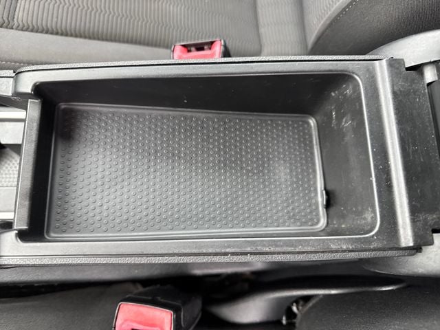 2014 Volkswagen Beetle 1.8T Entry