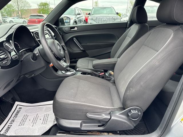 2014 Volkswagen Beetle 1.8T Entry