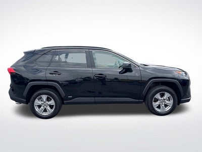 2022 Toyota RAV4 Hybrid LE