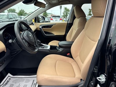 2022 Toyota RAV4 Hybrid LE