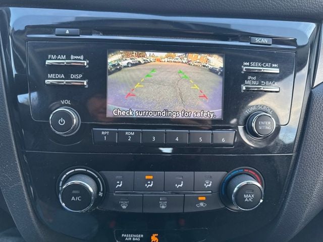 2017 Nissan Rogue Sport S