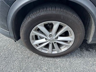 2018 Nissan Rogue Sport SV