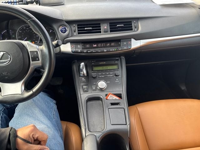 2013 Lexus CT 200h