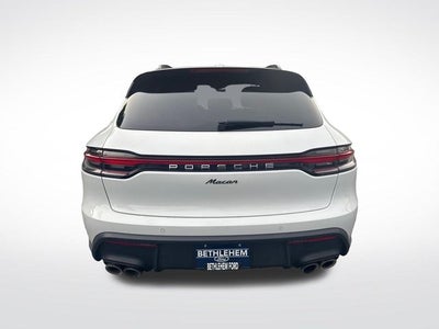 2022 Porsche Macan Base
