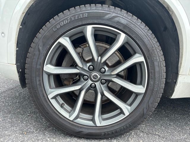 2018 Volvo XC90 T5 Momentum