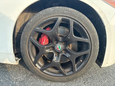 2019 Alfa Romeo Giulia Base