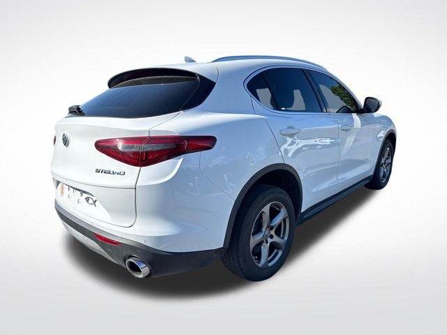 2021 Alfa Romeo Stelvio Sprint