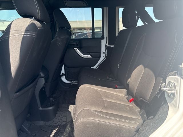 2016 Jeep Wrangler Unlimited Sahara