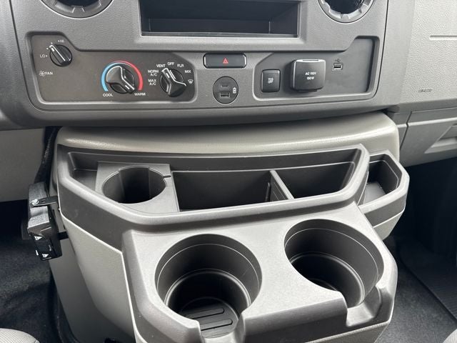 2026 Ford E-450SD Base DRW