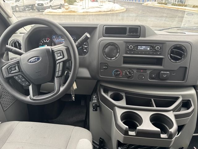 2026 Ford E-450SD Base DRW