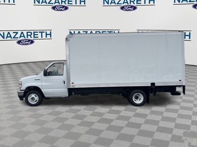 2026 Ford E-450SD Base DRW