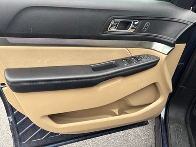 2017 Ford Explorer Base