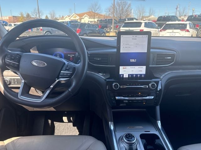 2022 Ford Explorer Platinum