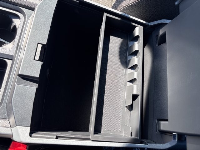 2027 Ford F-250SD XLT