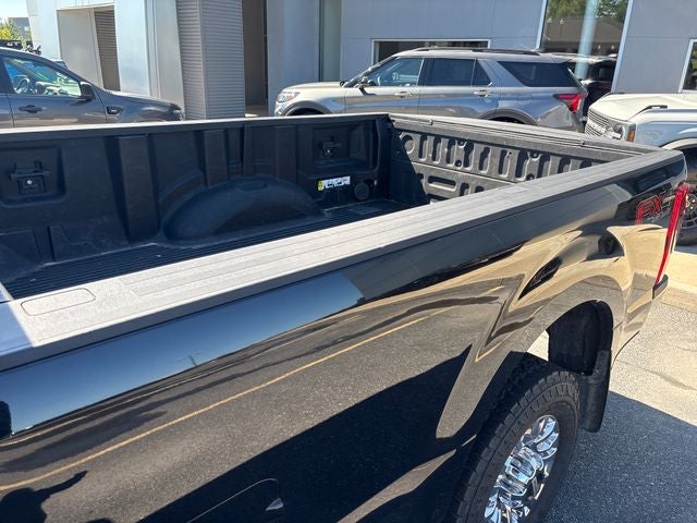2022 Ford F-350SD XLT