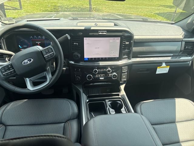 2026 Ford F-450SD Lariat DRW