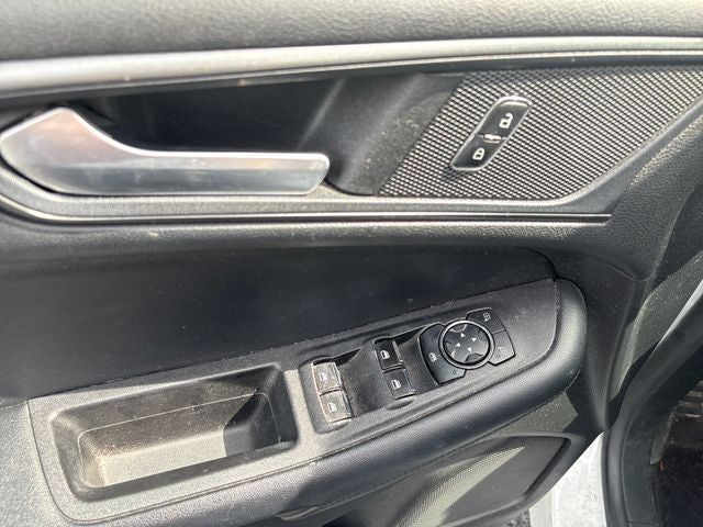2020 Ford Edge SE