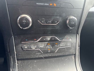 2020 Ford Edge SE