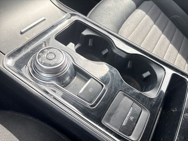 2020 Ford Edge SE