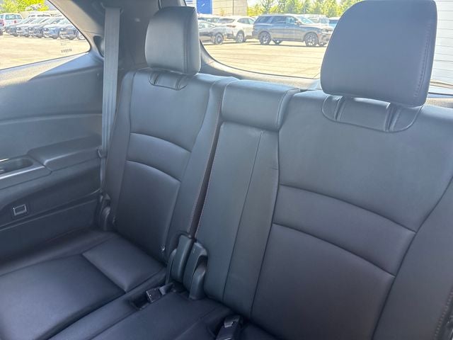 2022 Honda Pilot Black Edition