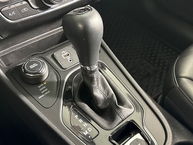 2020 Jeep Cherokee Altitude