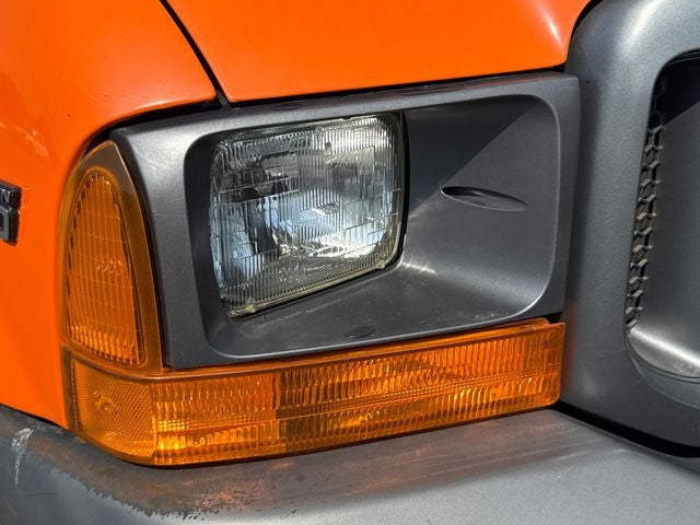 2000 Ford F-550SD XL DRW