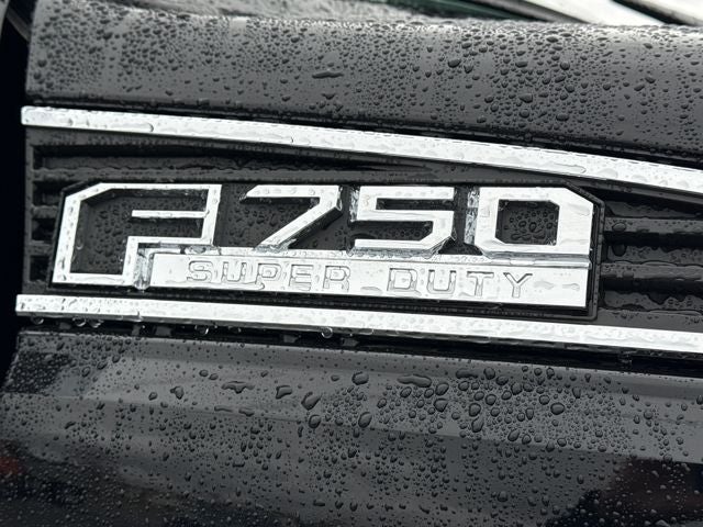 2027 Ford F-750SD Base