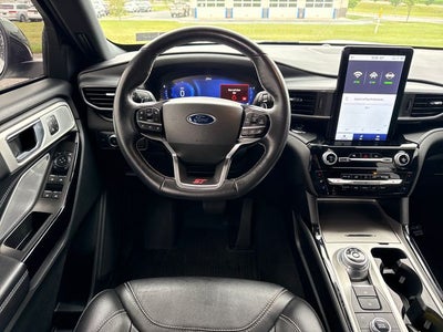 2022 Ford Explorer ST