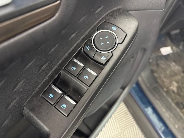 2020 Ford Escape Titanium Hybrid