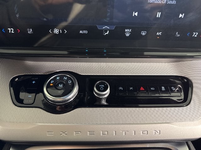 2027 Ford Expedition Max Active