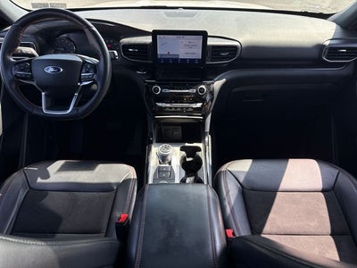 2023 Ford Explorer ST-Line