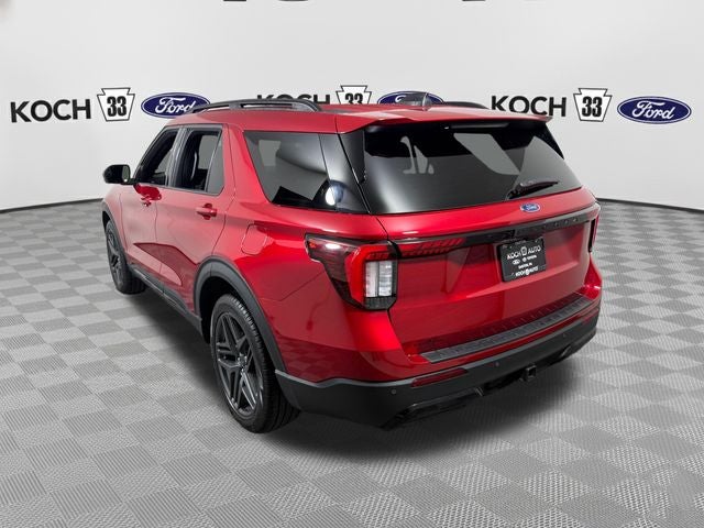 2025 Ford Explorer ST-Line