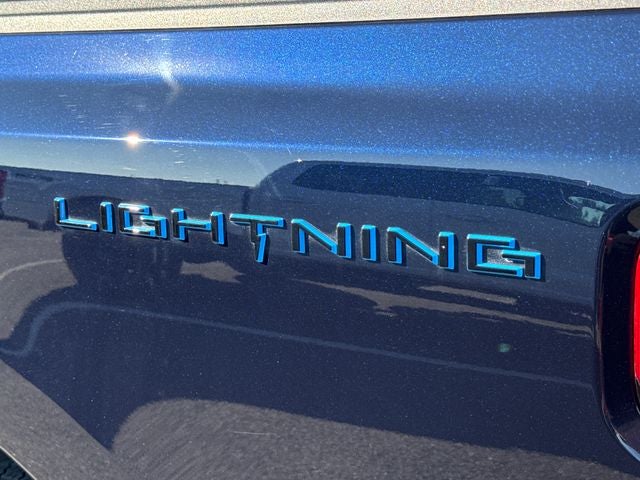 2023 Ford F-150 Lightning Lariat