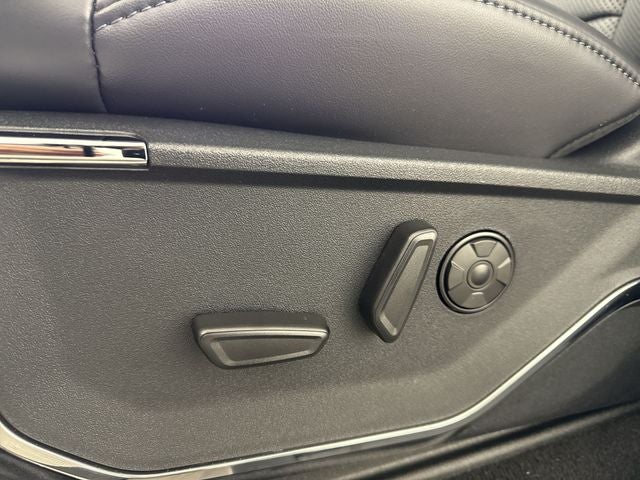 2025 Ford F-250SD Platinum