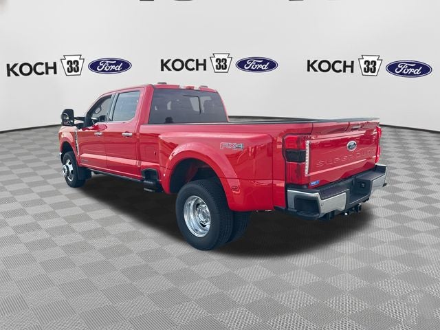2024 Ford F-350SD Lariat DRW