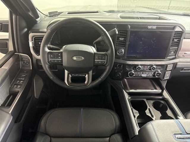 2026 Ford F-450SD Platinum DRW