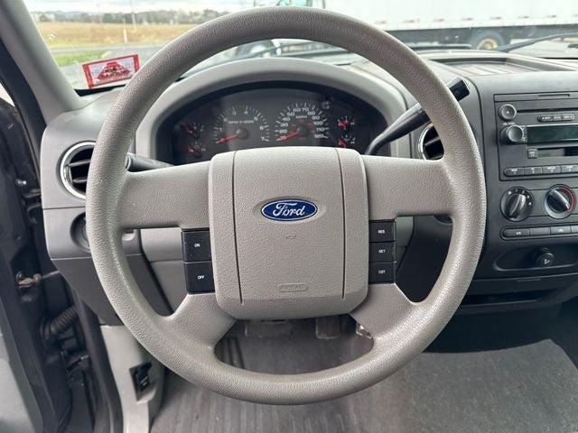 2004 Ford F-150 XLT