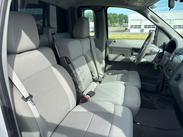 2005 Ford F-150 XL