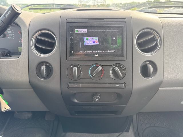 2005 Ford F-150 XL