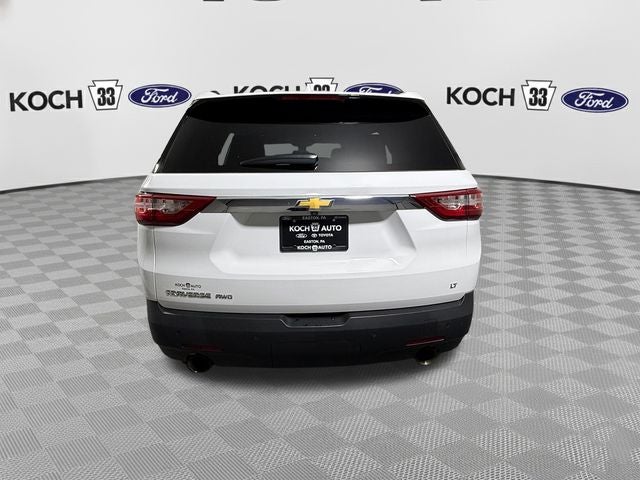 2021 Chevrolet Traverse LT Leather