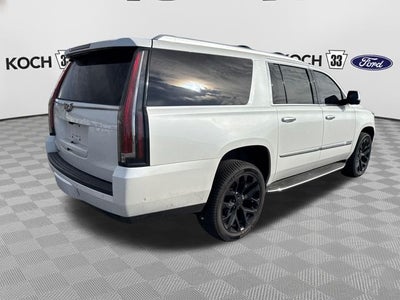 2017 Cadillac Escalade ESV Luxury