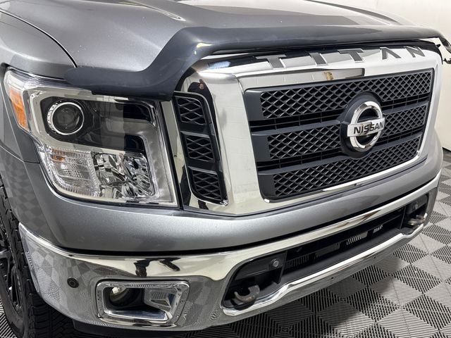 2018 Nissan Titan SL