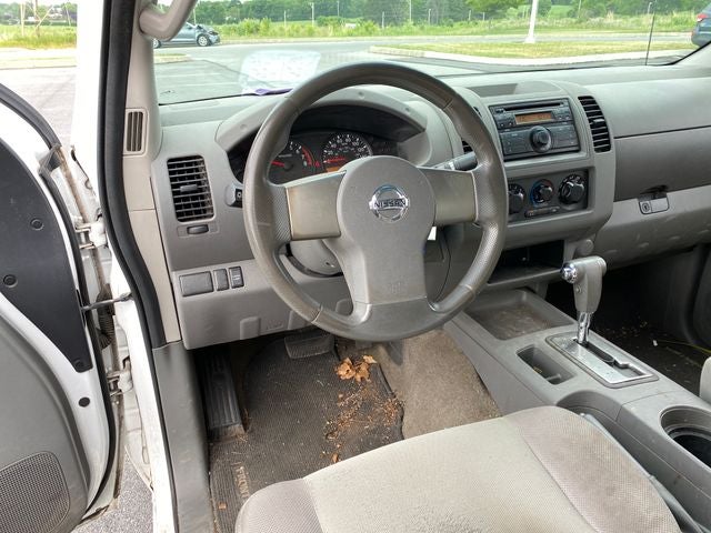 2011 Nissan Frontier S