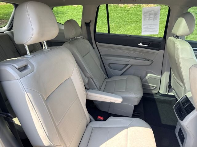2021 Volkswagen Atlas 3.6L V6 SE w/Technology R-Line