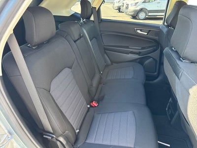 2020 Ford Edge SE